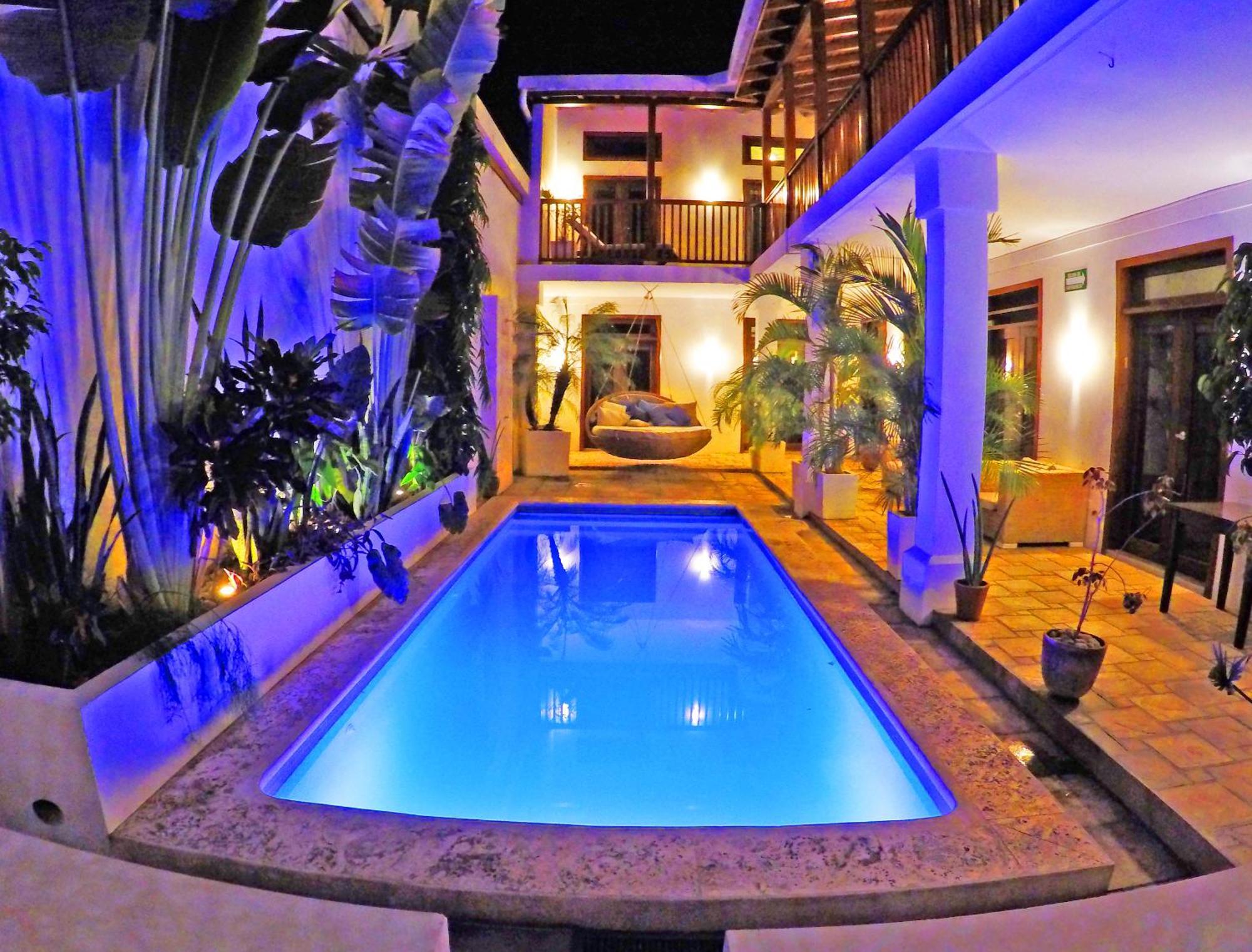 Hotel And Coffe Azul Leon Exterior photo